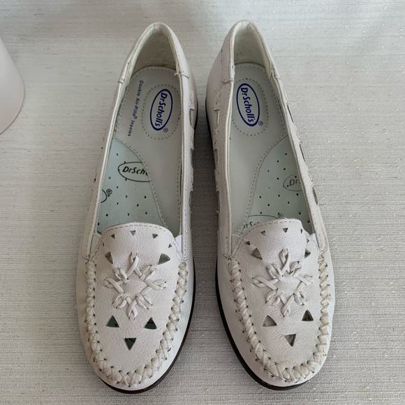 New Dr.Scholl’s White Leather Slip On Moccasin Loafers Women’s 5.5M - Picture 2 of 12
